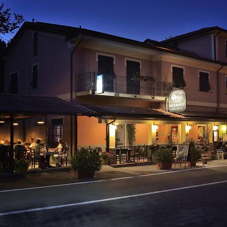 Antica Locanda Luigina Mattarana Kültér fotó